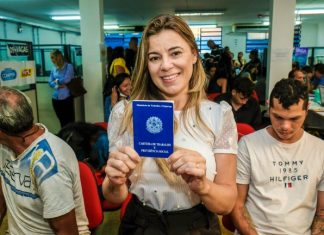 Funsat encerra a semana com 1,2 mil vagas de emprego Home