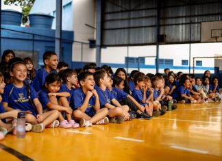 Teatro infantil chega a alunos da Vila Serradinho Home