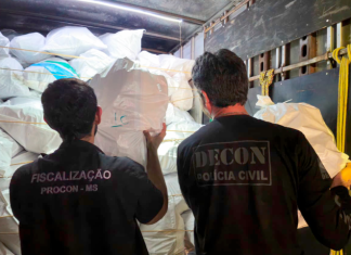 Procon/MS e Decon apreendem mais de 4,3 mil tênis falsificados em Campo Grande Home