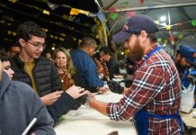 Mais de 300 voluntários preparam Arraial de Santo Antônio Category Template - London News PRO