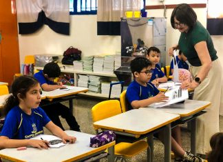 Dia dos Professores celebra lições que ficam para a vida Home