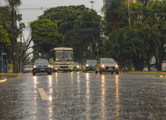 Defesa emite alerta amarelo para risco de temporais Home
