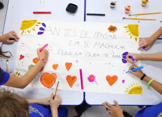 Alunos da rede pública inspiram murais sobre meio ambiente Home